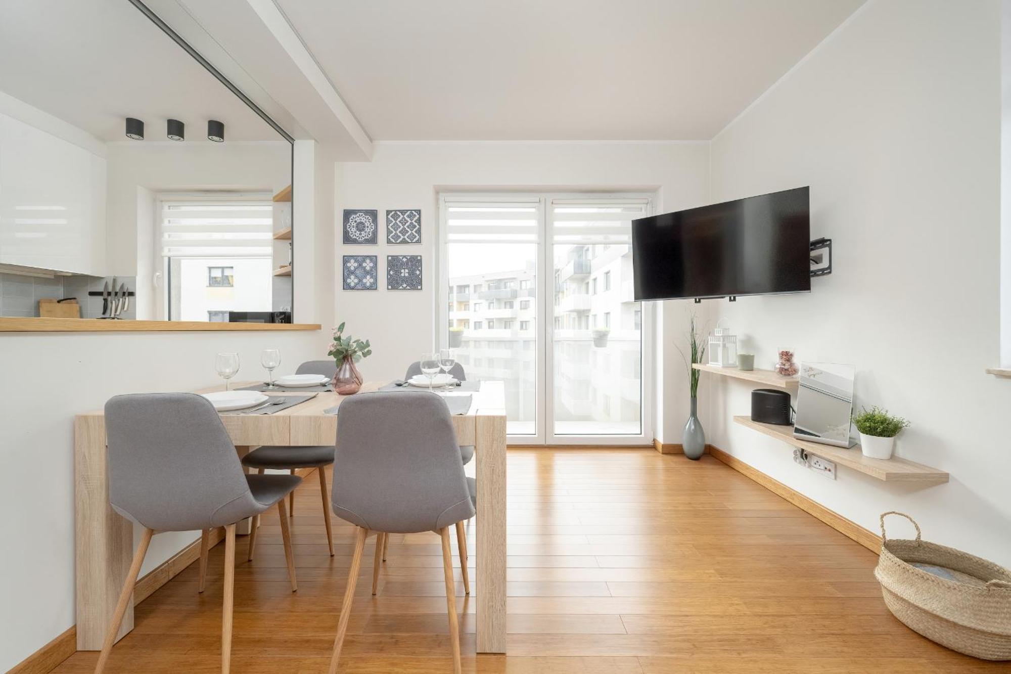 One Bedroom Apartment Nadodrze With Free Garage Wroclaw By Noclegi Renters Ngoại thất bức ảnh